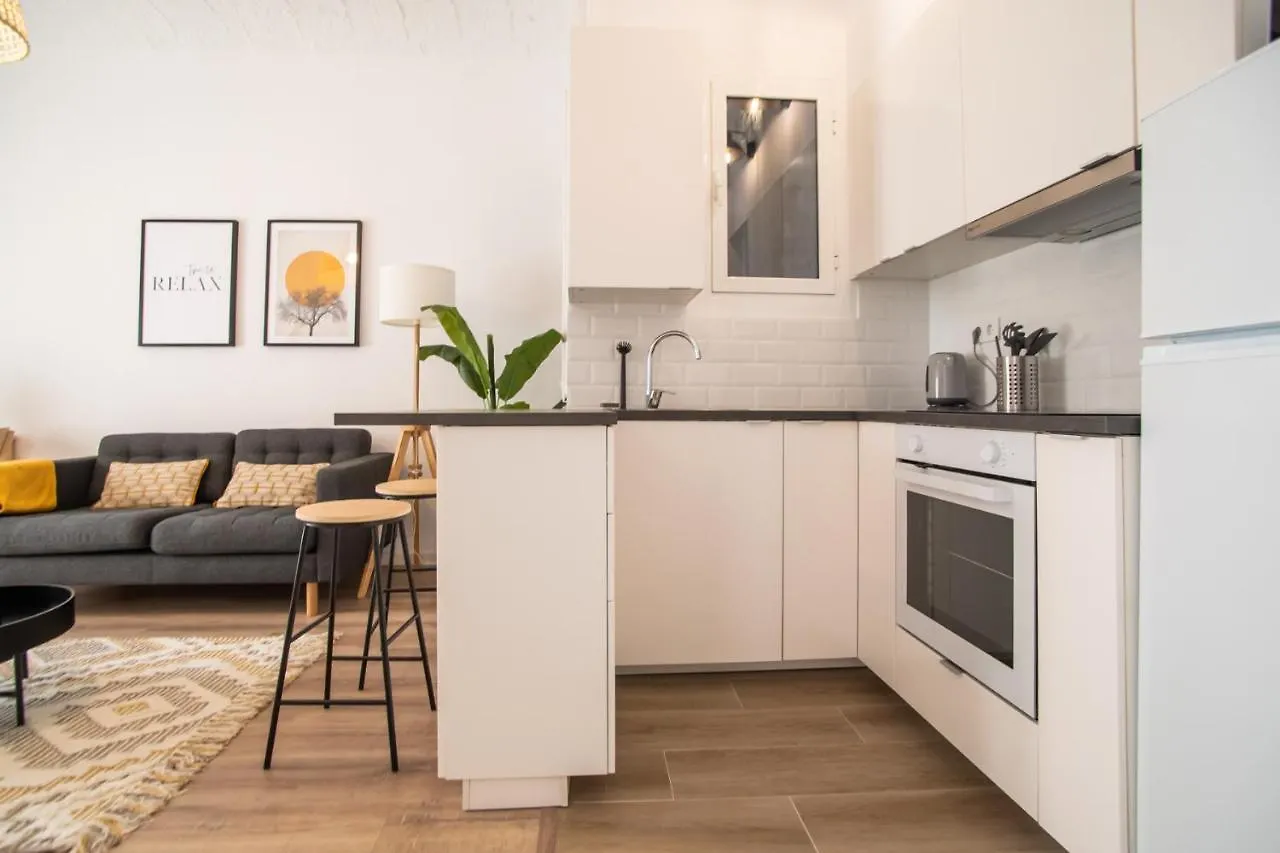 Apartment 12Par1003 - Luminoso Piso En Paralelo Barcelona