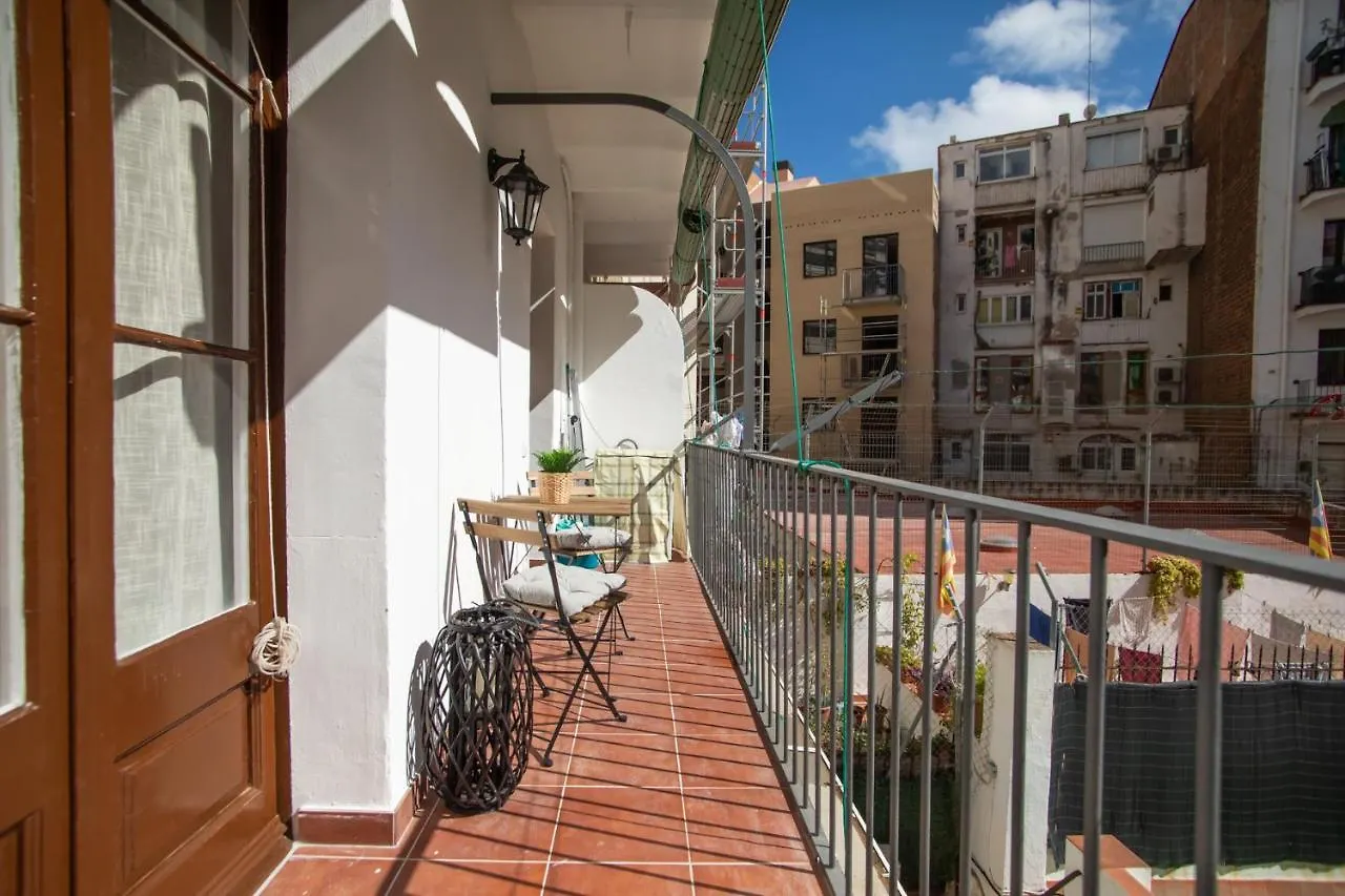 12Par1003 - Luminoso Piso En Paralelo Barcelona Apartment