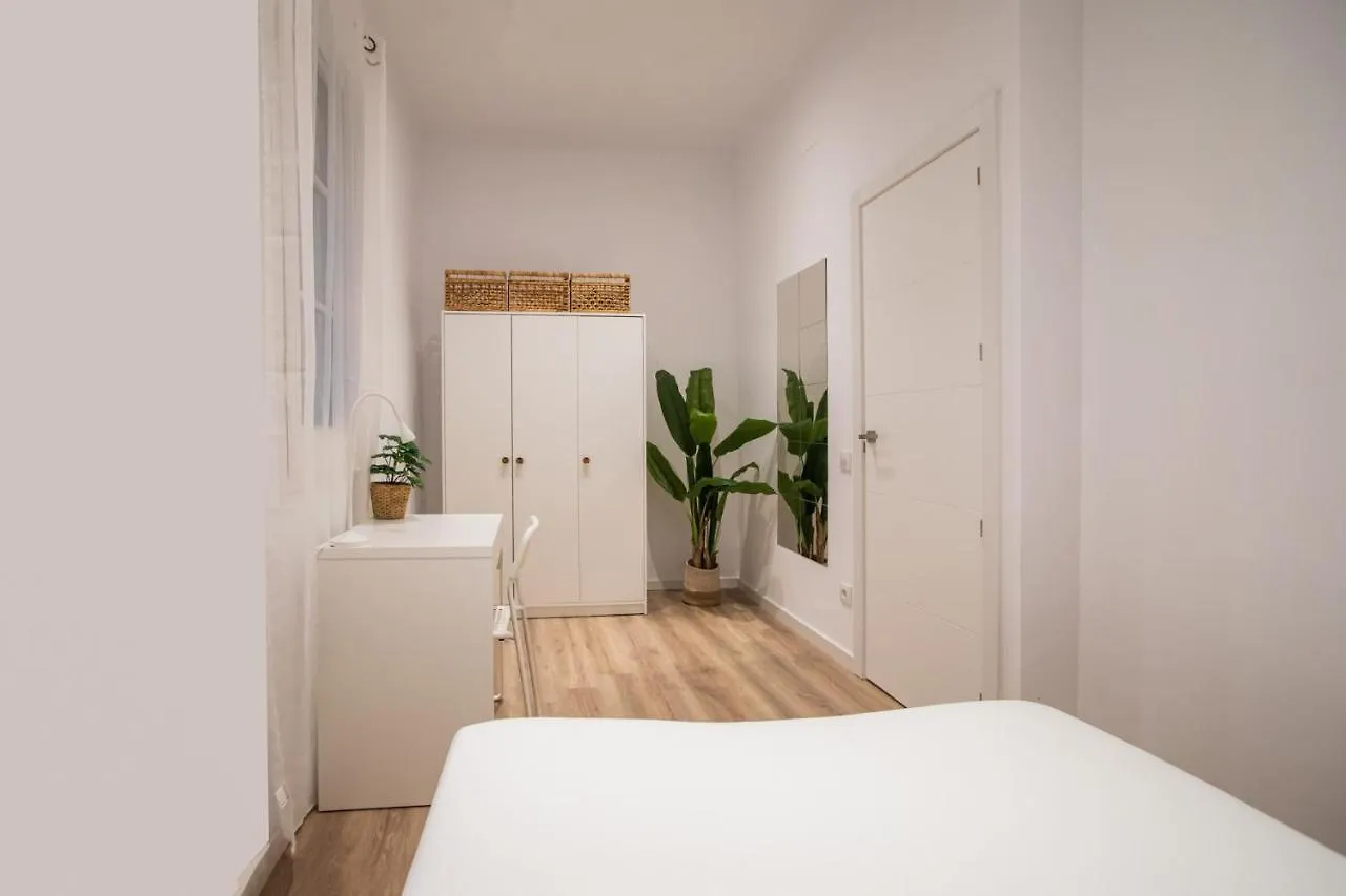 12Par1003 - Luminoso Piso En Paralelo Barcelona Apartment
